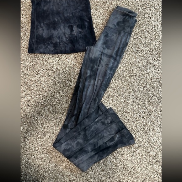 Lululemon Set - Picture 3 of 3